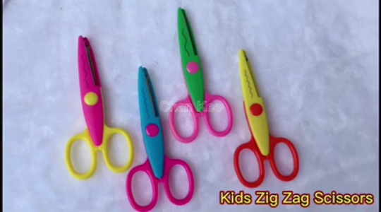 Chan Kee Kids Scissors Keselamatan Zig Zag Kertas DIY Kerajang Sekolah Kanak-kanak Gunting Plastik Pengilang
